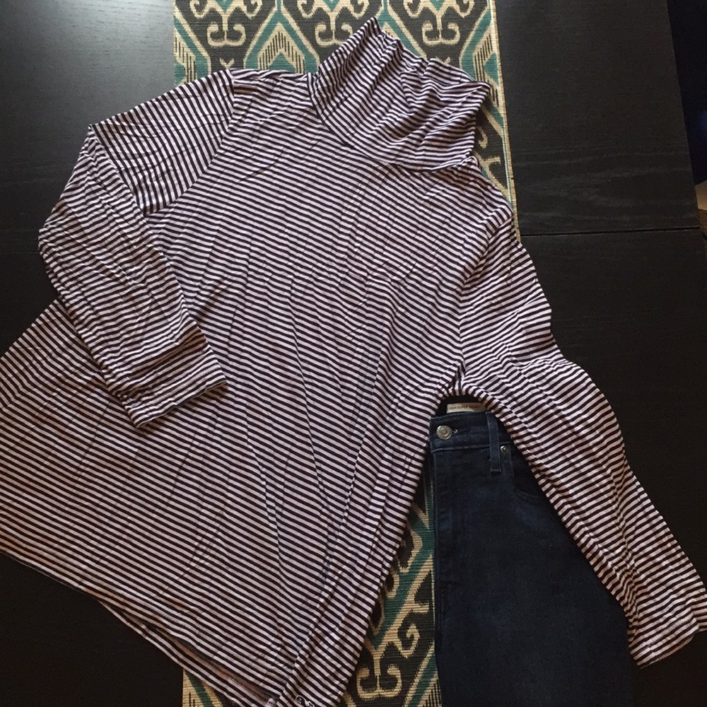 Vineyard Vines Lightweight Turtleneck